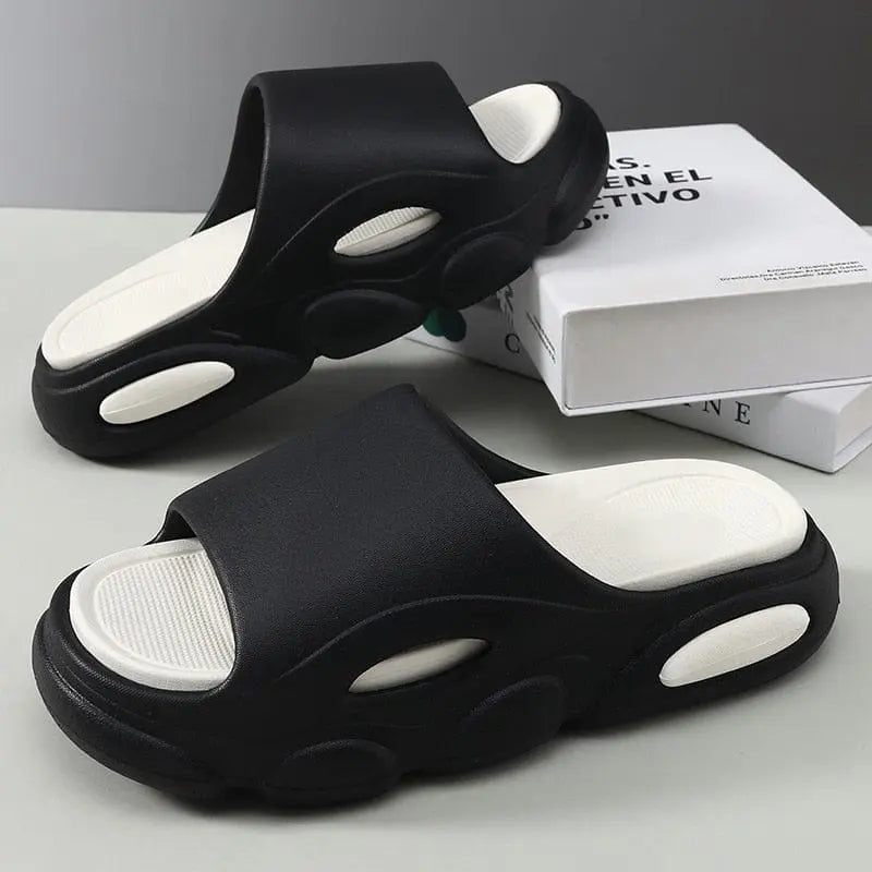 Comwarm EVA platform slippers for men and women, non-slip indoor outdoor slides with soft cushioned soles and casual sandal style.