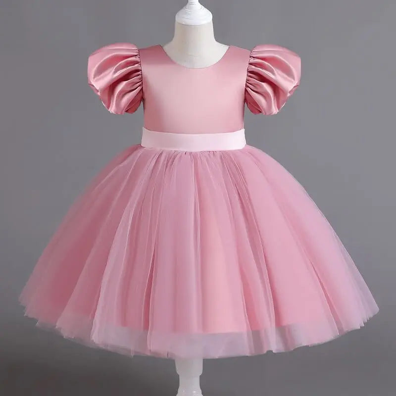 Elegant white tulle flower girl dress by Showlu Fashion Store, perfect for weddings, birthdays, and special occasions for kids.