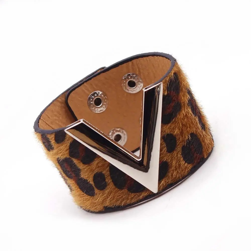 Showlu Store Nation crack leather V-word wide punk bracelet for women with a bold, edgy style and soft leather finish.