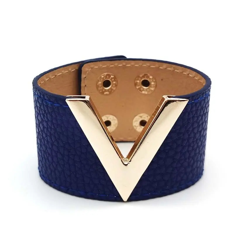 Showlu Store Nation crack leather V-word wide punk bracelet for women, featuring edgy, soft leather and bold punk style design.