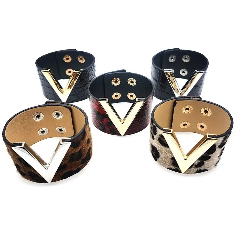 Showlu Store Nation crack leather V-word wide punk cuff bracelet for women, featuring a bold, edgy leather design with a V-shaped detail.