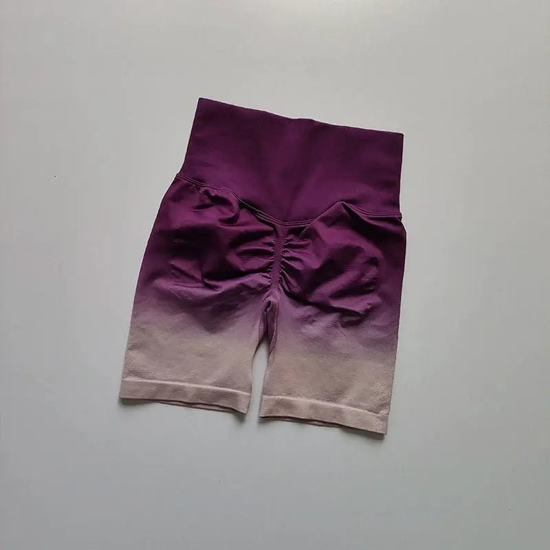 Showlu women's high waist gradient cycling shorts with seamless design and hip lift feature, half-length athletic fitness apparel.