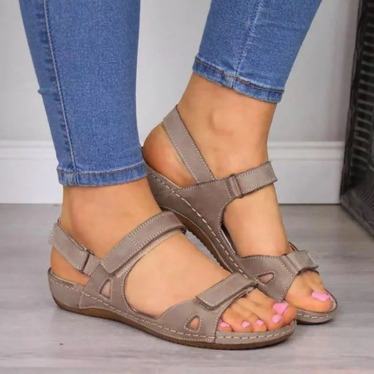 Factory Large Size Open Toe Women's Flat Sandals Solid Color with Genuine Leather Lining and Insole Buckle Closure