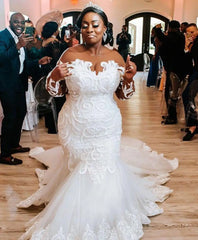 ON461 South African Black Women Plus Size Wedding Dresses Sheer Neck Lace Illusion Long Sleeves Bridal Gowns Mermaid