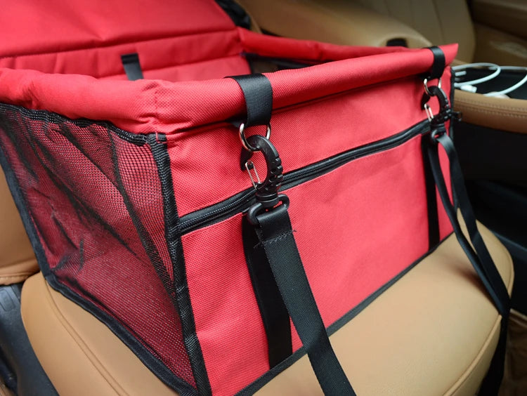 Showlu Smart General portable small dog car seat carrier bag with breathable mesh and secure straps for travel comfort.