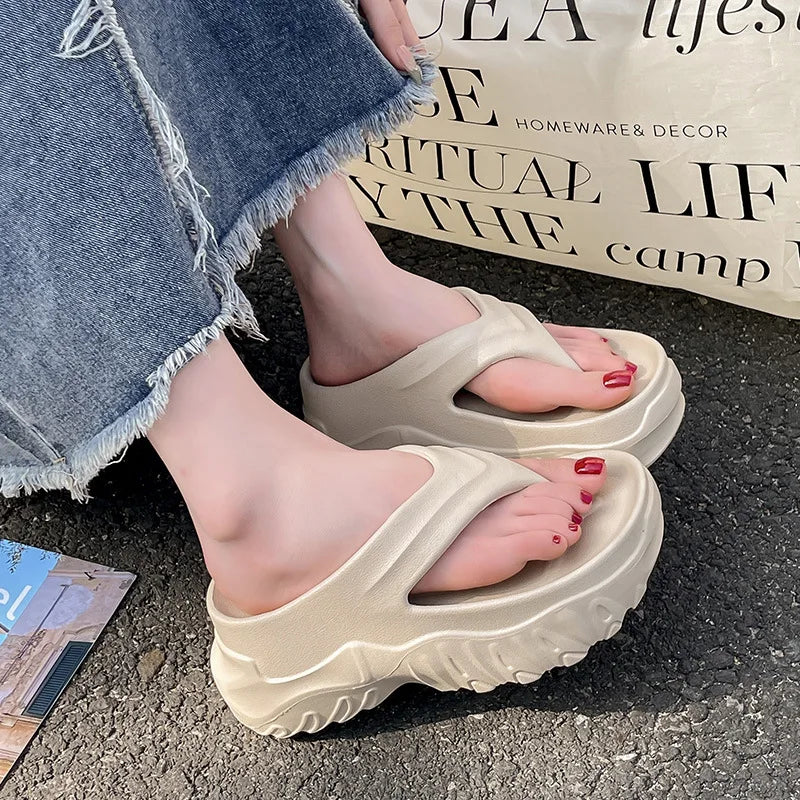 SHOWLU Women's thick-bottom summer flip-flops with soft EVA soles, ideal for beach and casual wear.