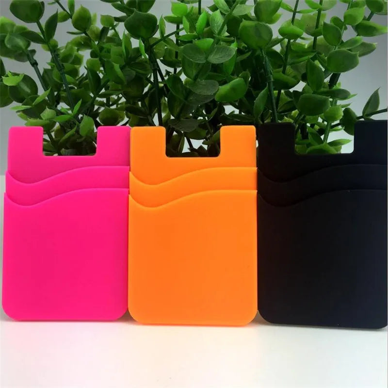 Showlu Smart General stick-on phone wallet attached to a smartphone, holding cards and cash, easy to carry and access.