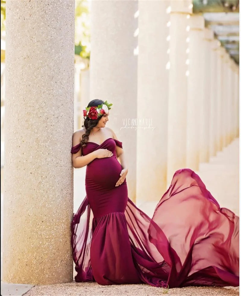 Elegant white lace maternity gown for pregnant women, long sleeve maxi dress ideal for pregnancy photoshoots and special occasions.