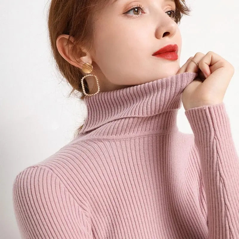 Heliar women's slim fit turtleneck sweater in soft cashmere knit, perfect for fall and winter, stylish and cozy.