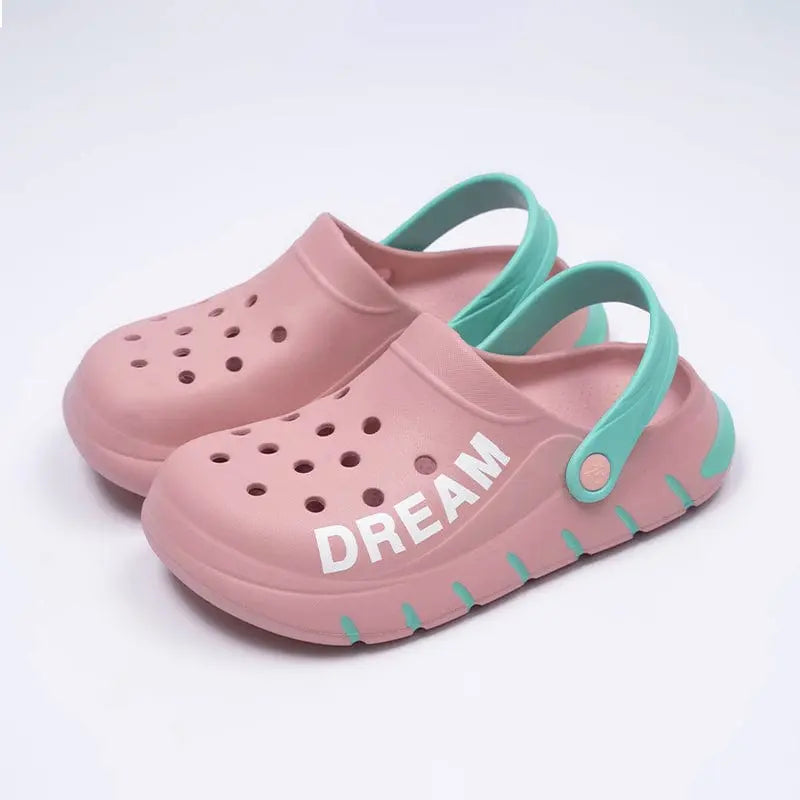 Warm Home women's medical nurse shoes with thick soles, non-slip EVA slippers, closed-toe design, breathable and comfortable for healthcare staff.