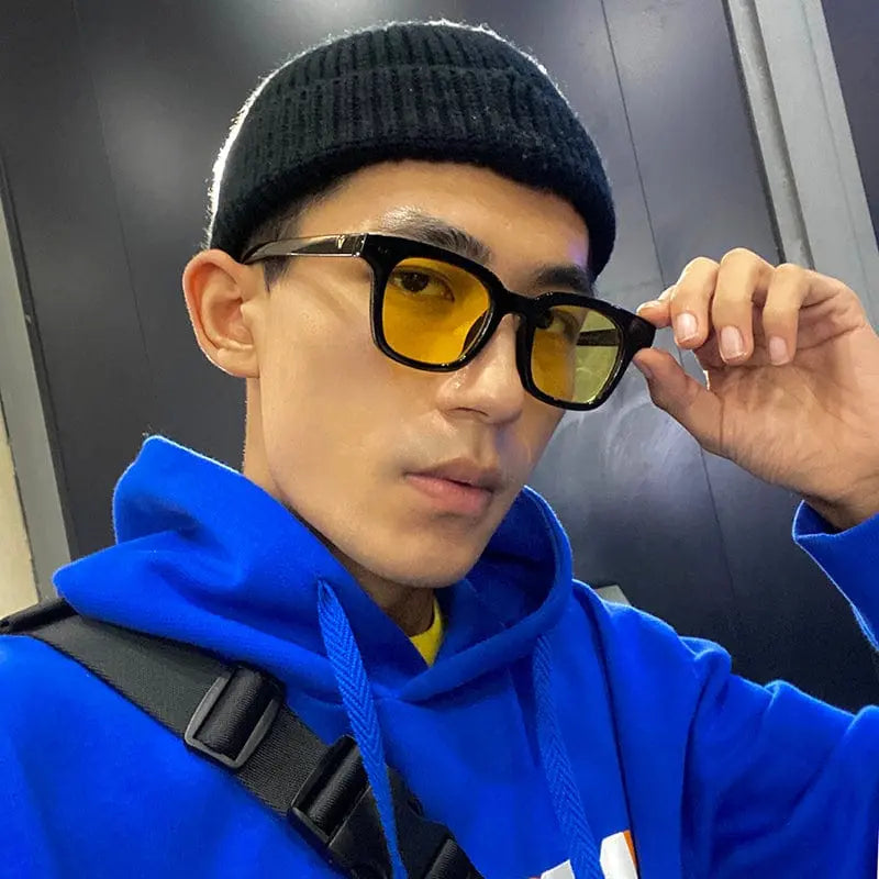 Yellow retro polarized sunglasses with square shape, UV400 protection, myopia-friendly design, suitable for men and women.