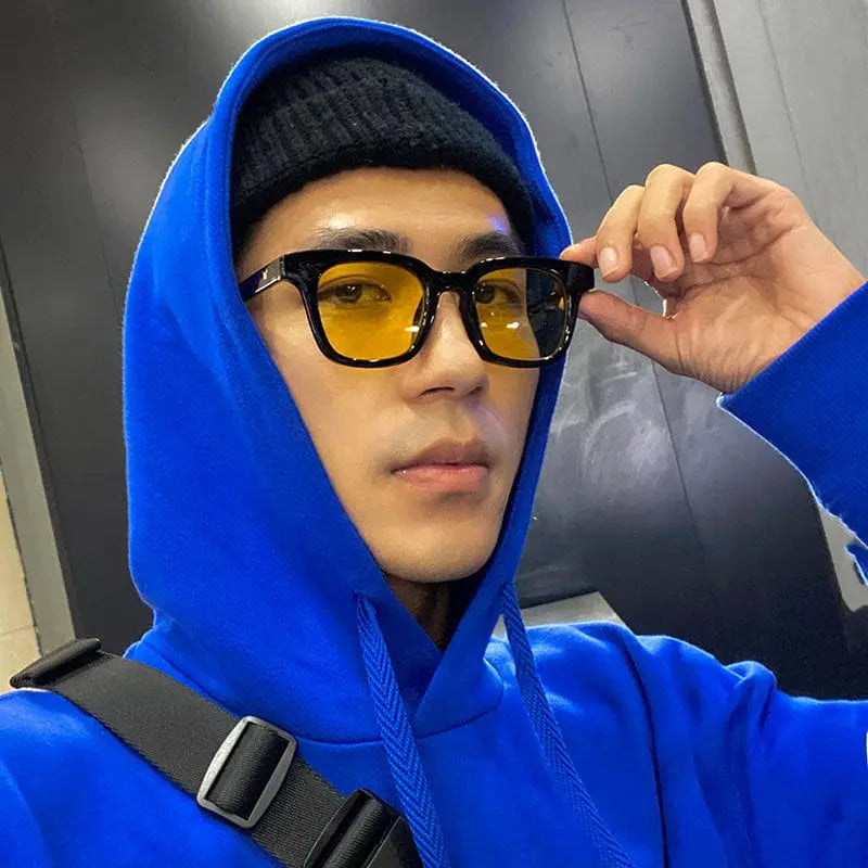 Retro yellow polarized sunglasses with square shape, UV400 protection, myopia friendly design, stylish Japanese-inspired eyewear.