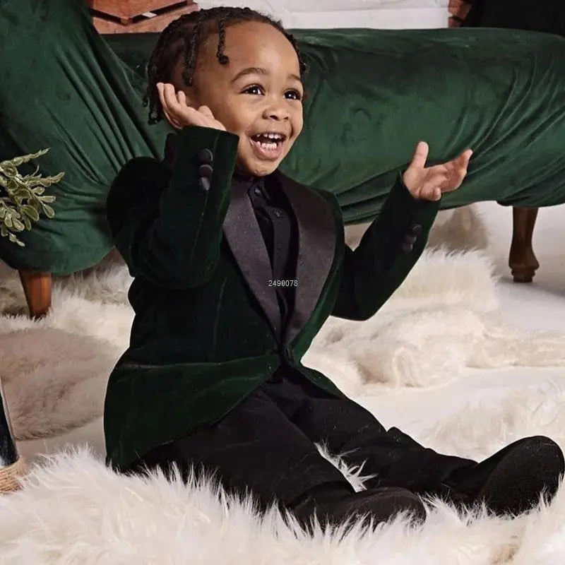 Showlu Fashion boys green velvet blazer and pants suit, perfect for kids' weddings, parties, and special occasions.