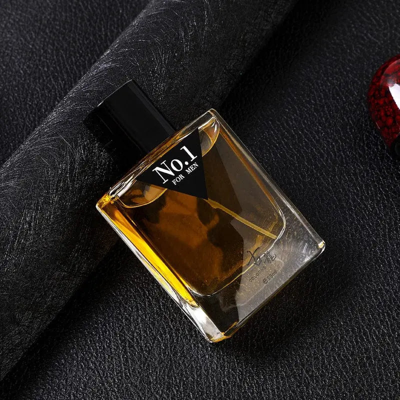 Men's Showlu cologne bottle with ocean and woody scent, 50ml, featuring fresh, natural, long-lasting fragrance for men