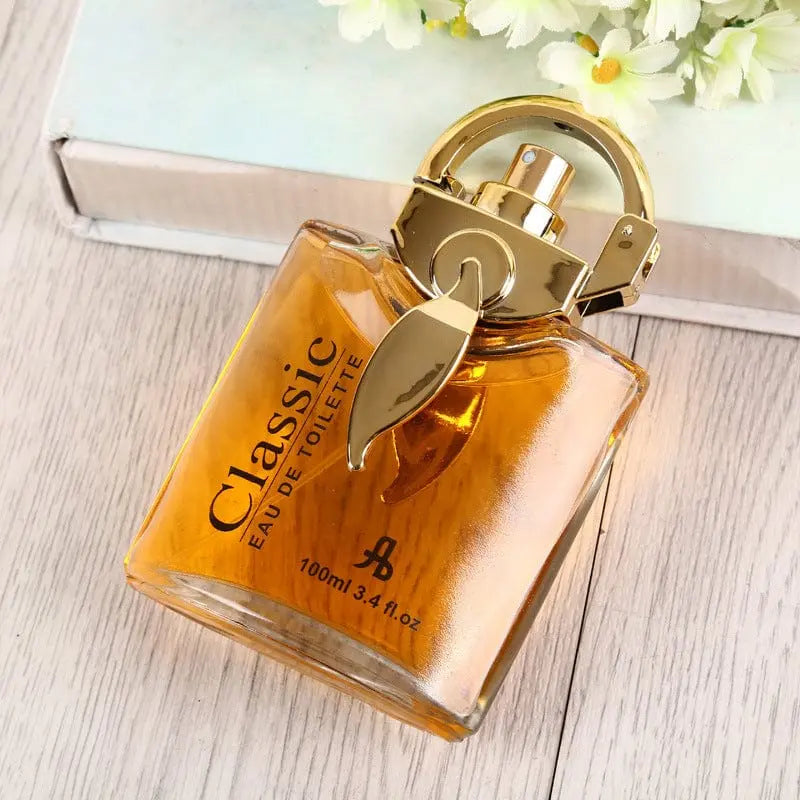 Showlu Middle East Arab perfume spray for men, 100ml, with a long-lasting, rich fragrance and elegant bottle design.