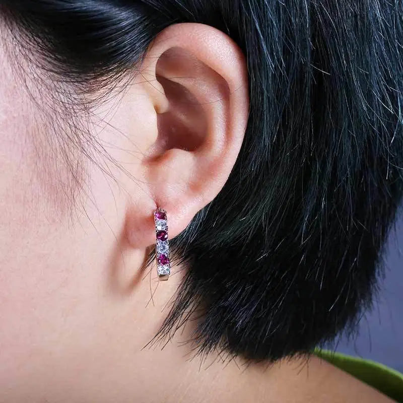 925 sterling silver round CZ zircon stud earrings for women, featuring clear mosaic stones and a classic circular design.