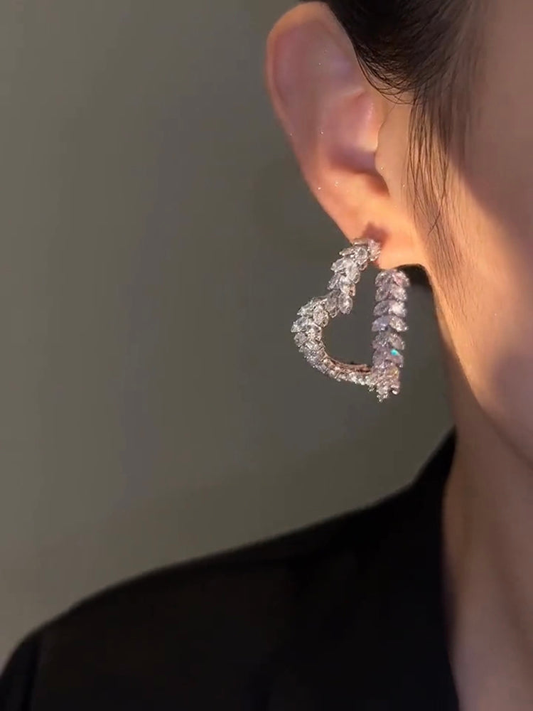 SHOWLU Wheat Design geometric women's earrings with alloy and gemstones, featuring a stylish, modern shape and intricate detail.
