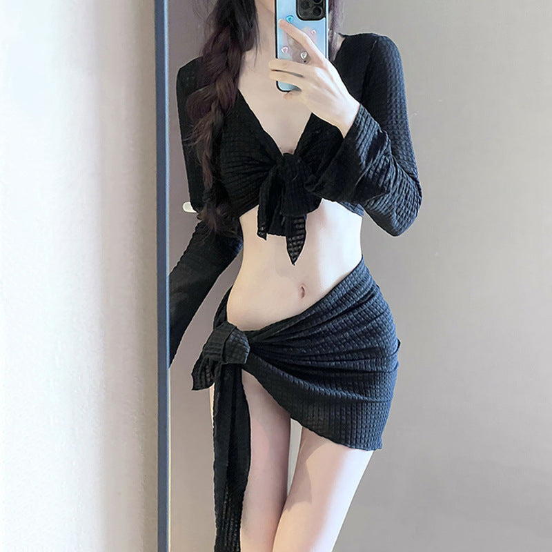 Bikini Swimsuit for Women 2025 New Four-Piece Set High-End Sexy Split Long-Sleeved Swimsuit for Women Pure Color Hot Spring