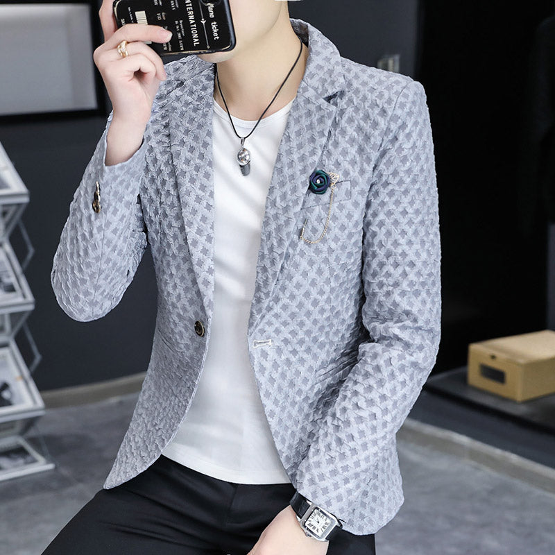 Slim-fit men's casual suit jacket by SHOWLU FASHION STORE, long sleeve polyester blazer in classic tailored style.