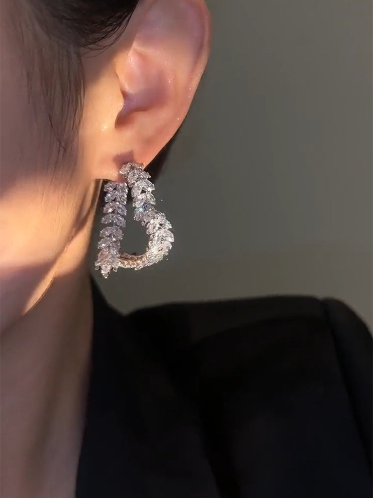 SHOWLU FASHION Heart Wheat Earrings for women, minimalist zirconia jewelry with delicate heart and wheat design.