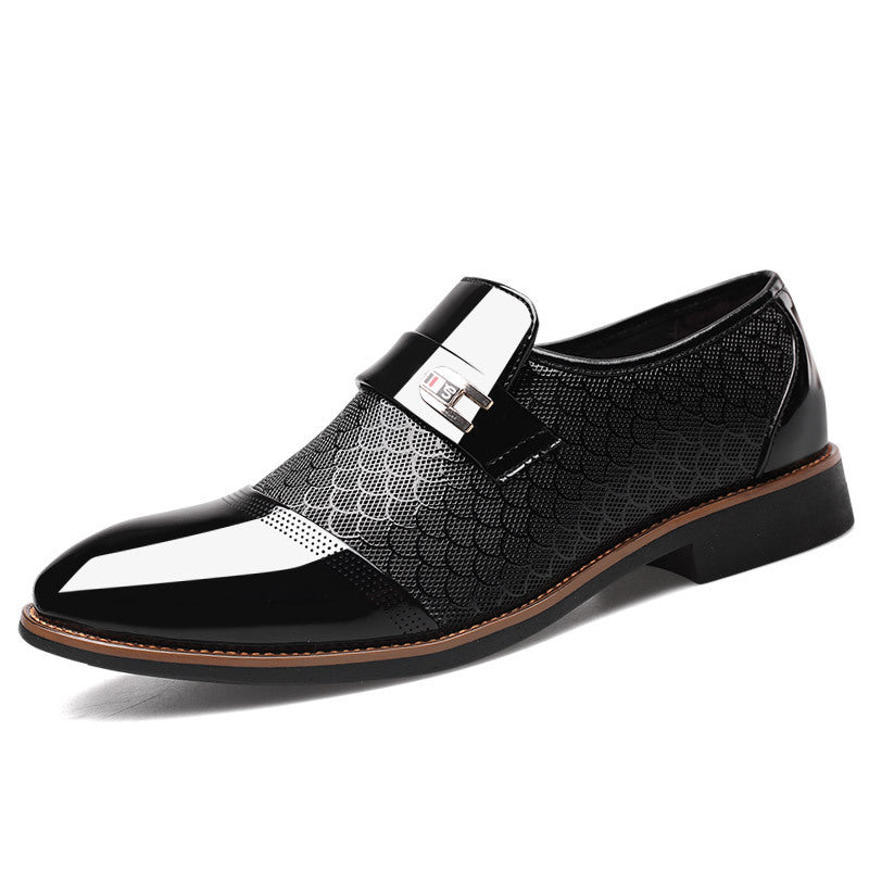 Black patent leather men's derby shoes with sleek design and classic style from SHOWLU FASHION STORE.