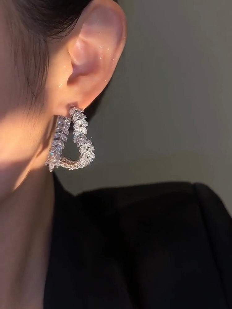 SHOWLU Wheat Design Women's Geometric Earrings with alloy and gemstone accents, showcasing a stylish, modern jewelry piece.