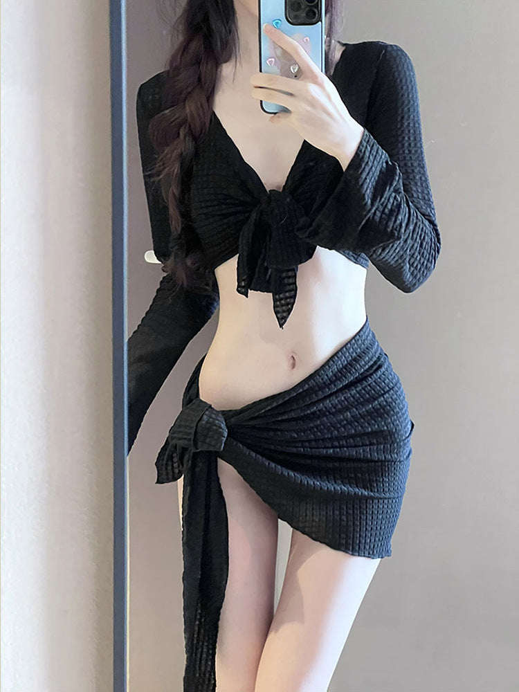 Bikini Swimsuit for Women 2025 New Four-Piece Set High-End Sexy Split Long-Sleeved Swimsuit for Women Pure Color Hot Spring