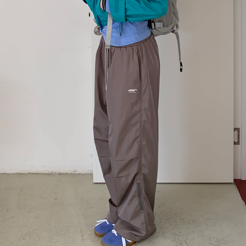 SHOWLU FASHION women's quick-drying loose side zipper leg pants, lightweight and comfortable athletic or casual wear.