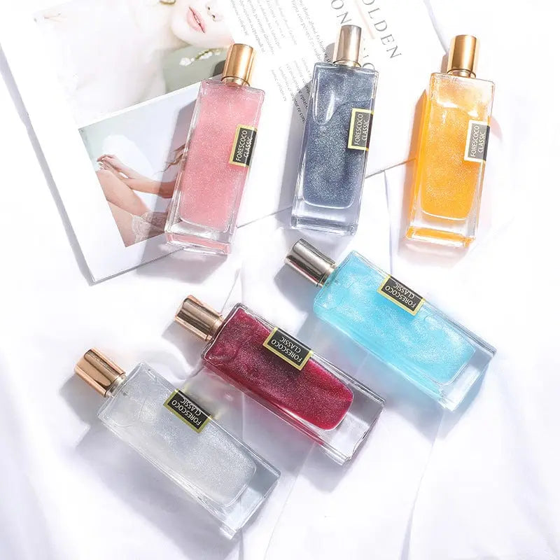 Showlu Gold Sand perfume bottle with gold accents, showcasing a long-lasting unisex fragrance for men and women.