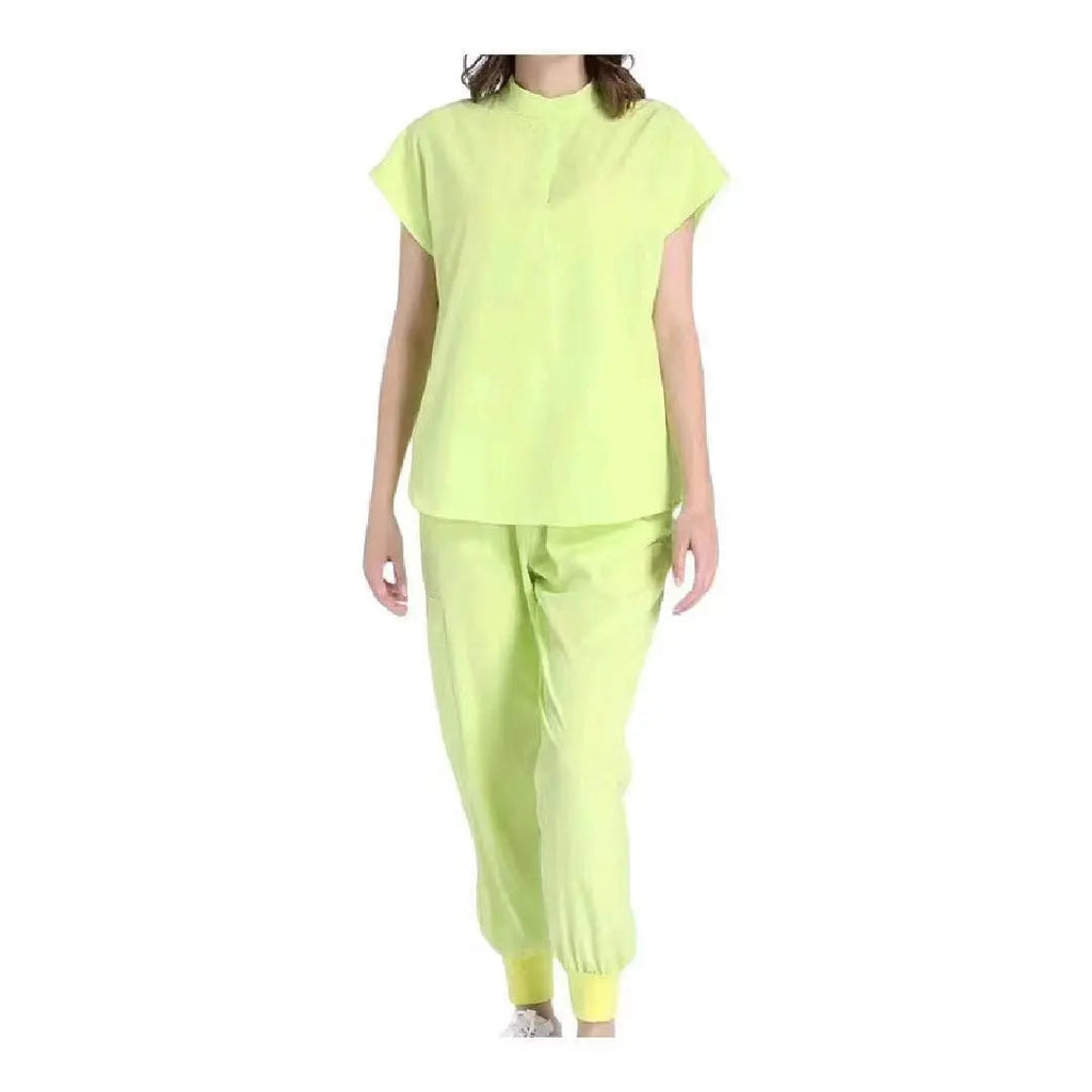 Showlu Medical Scrubs set featuring stretchy, quick-drying spandex fabric, anti-wrinkle jogger style for nurses and healthcare professionals.