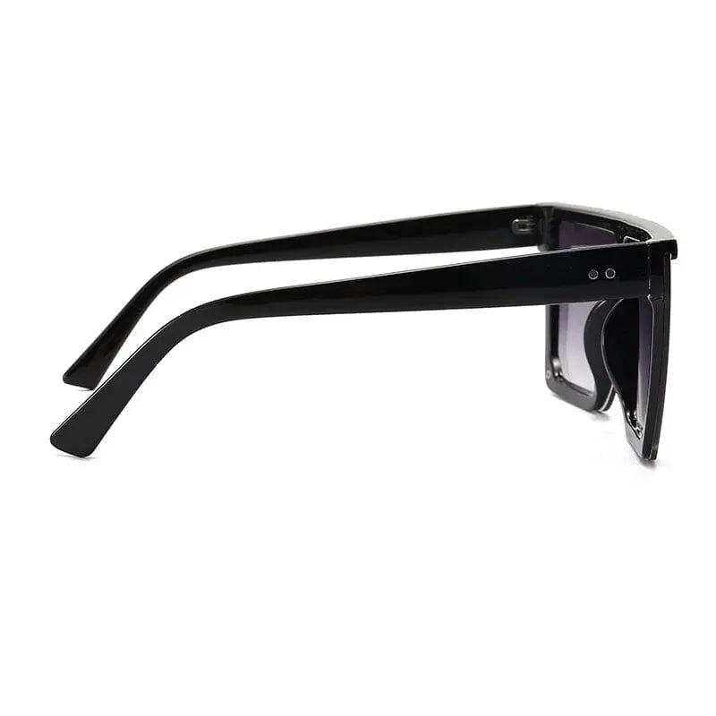 Showlu retro big square sunglasses for women with black frames and gradient UV400 lenses, stylish and fashionable for 2023.
