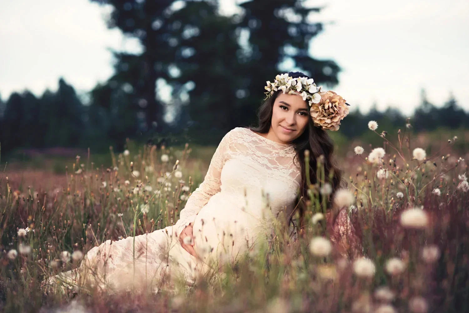 Showlu Lace Maternity Gown in mermaid style, elegant maxi dress with lace details, perfect for maternity photoshoots.