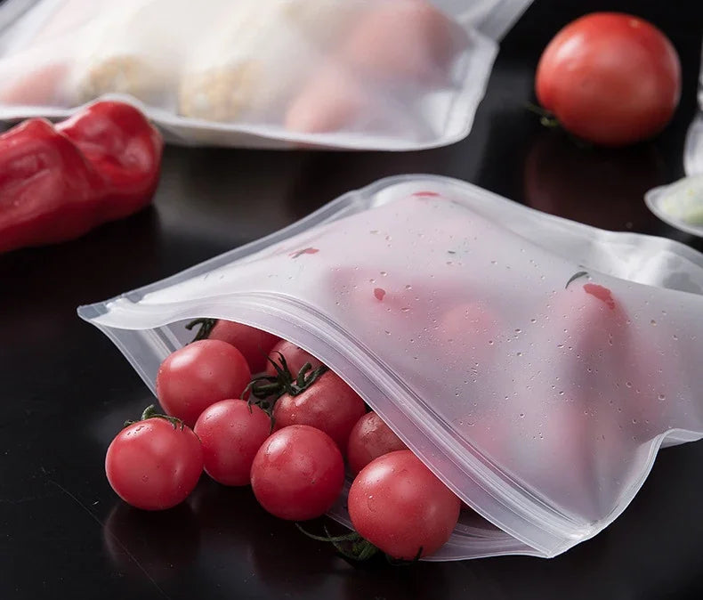 Showlu Smart General reusable food storage bags with transparent plastic sides and secure zip closures for fresh food storage.