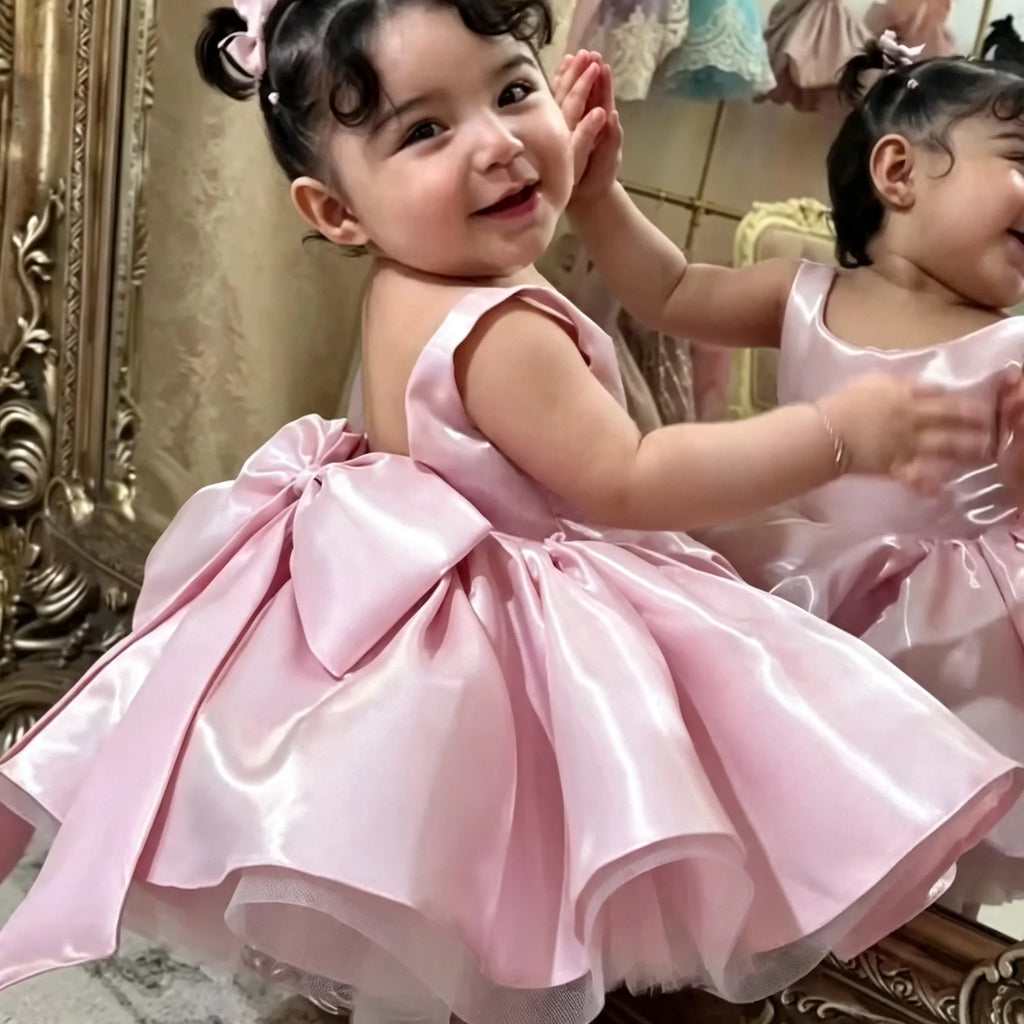 Baby Girl Satin Flower Girl Dress Low Back Thin Straps Bow Luxury Princess Gown Toddler 1st Birthday Baptism Wedding Party Dress