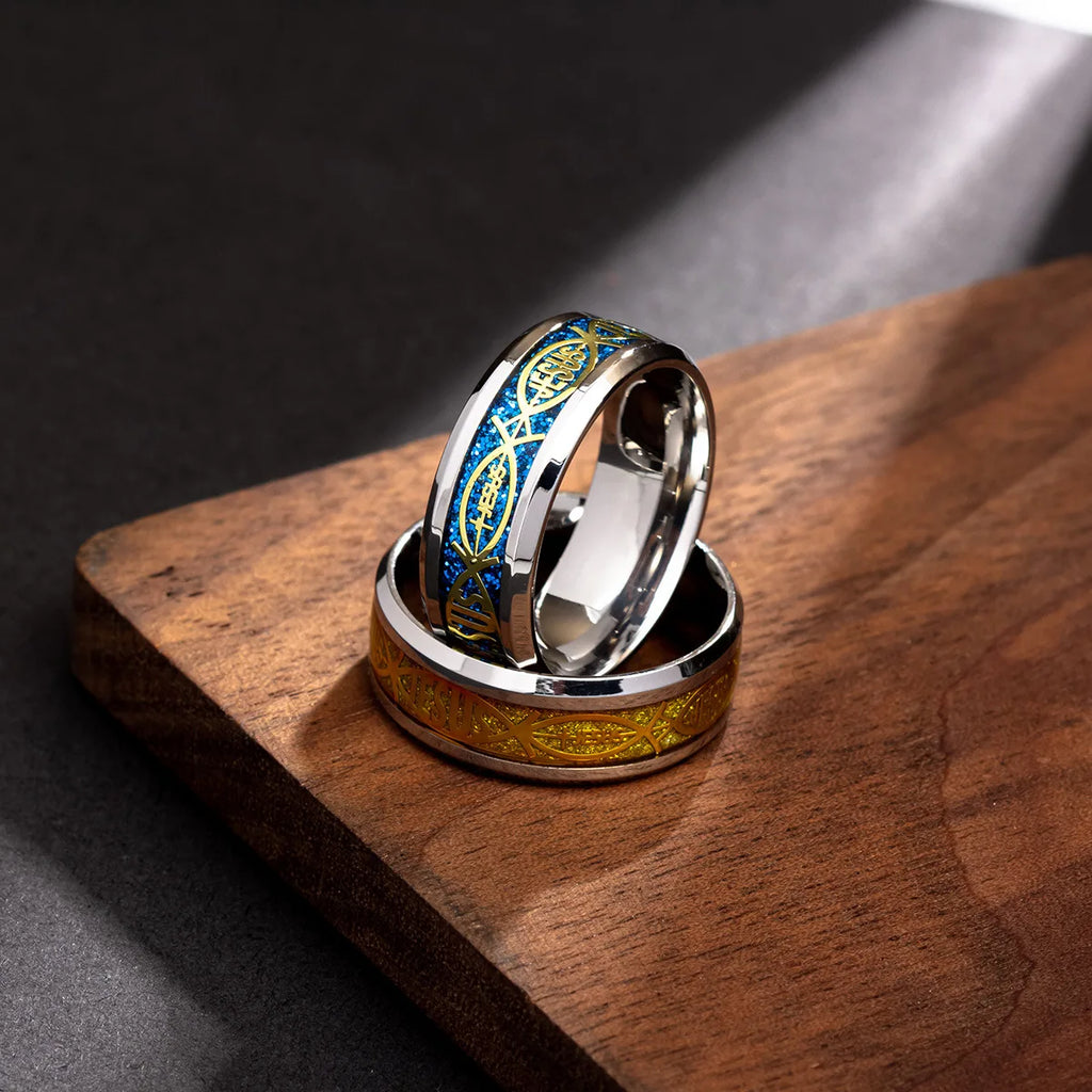 Showlu Jesus Cross ring in 316L stainless steel, featuring a detailed religious cross design, jewelry accessory for men and women.