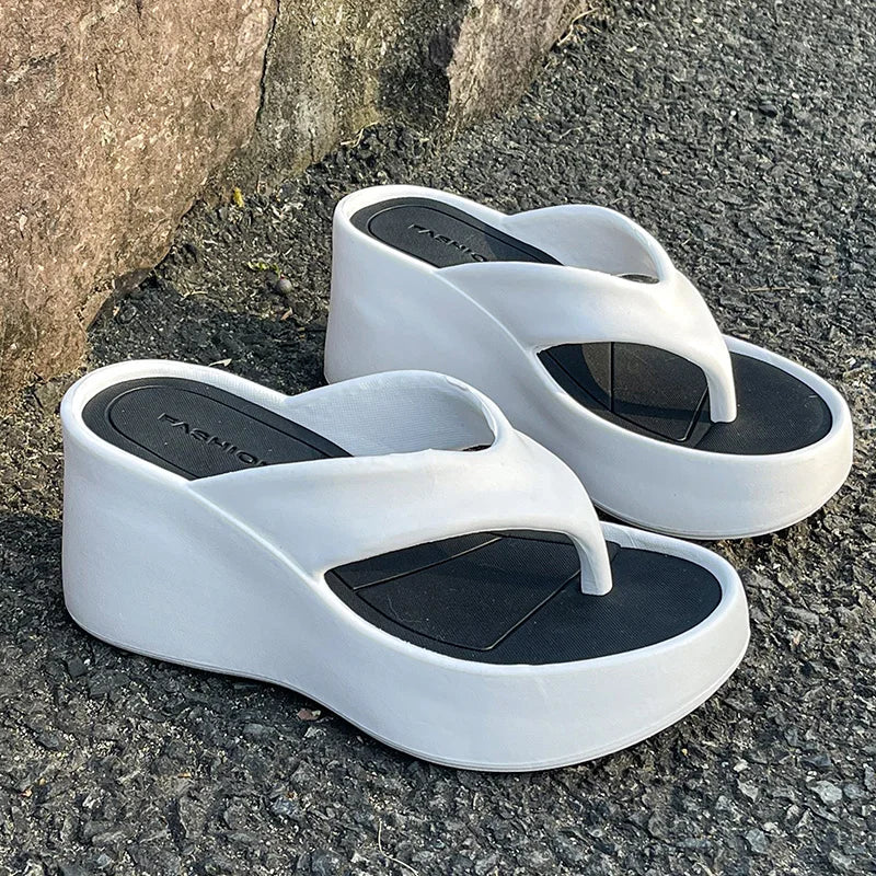 Women's SHOWLU platform wedge flip flops with thick EVA sole, summer sandals featuring open toe design and casual style