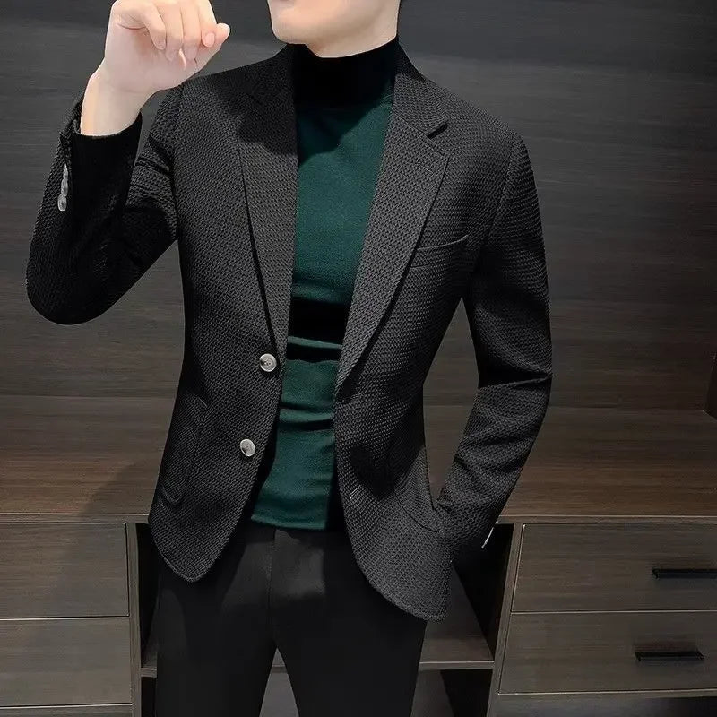Men's plaid blazer by SHOWLU FASHION STORE, single-breasted smart casual suit jacket with tailored fit and classic plaid pattern.
