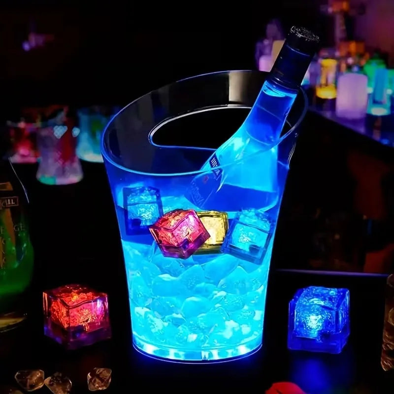 Set of 6 waterproof LED glowing ice cube lights from Showlu Smart General, liquid sensor drink mood cubes for party decoration