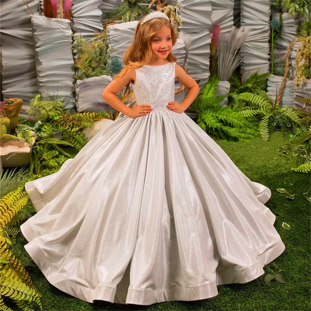 Elegant Red Flower Girl Dress Quality Satin Fluffy Pearl Princess Ball Beauty Little Girls Birthday Party Evening Ball Gowns