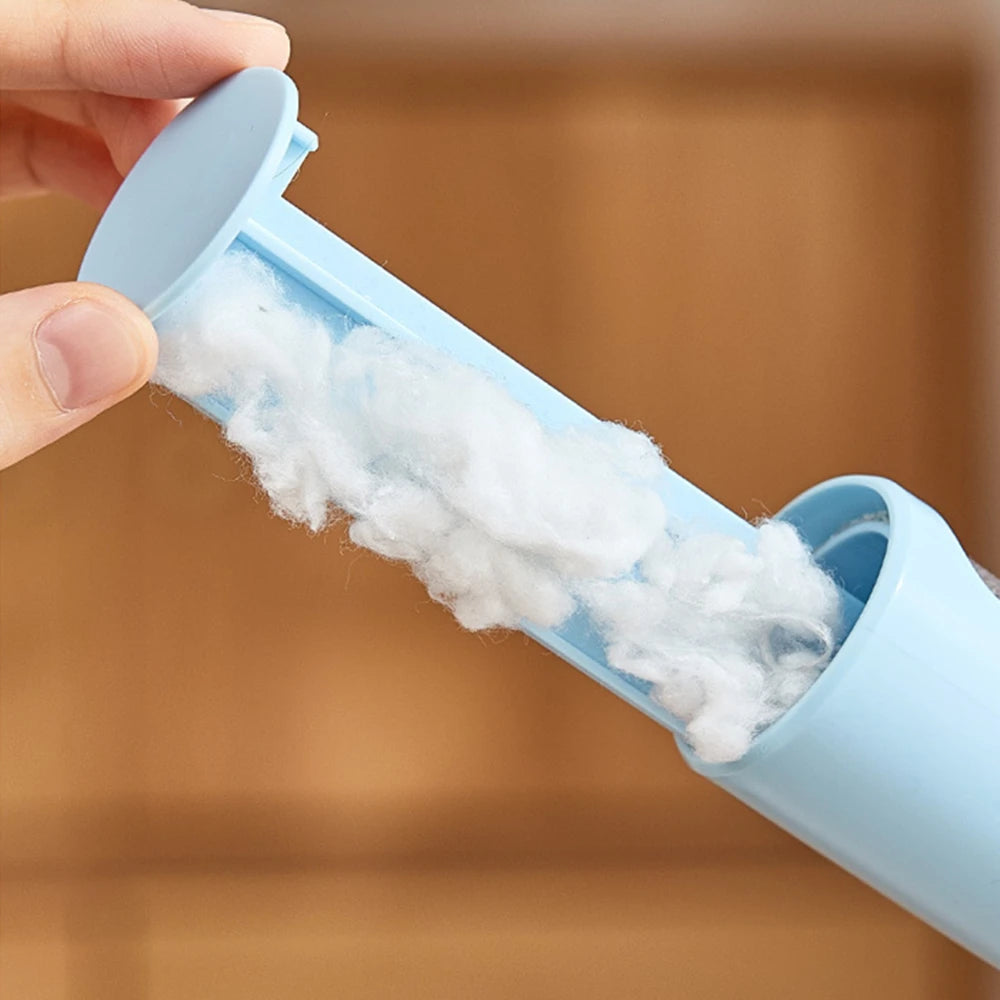 Showlu Smart General reusable pet hair remover roller with manual lint cleaning, designed to easily pick up pet hair and lint from fabrics.