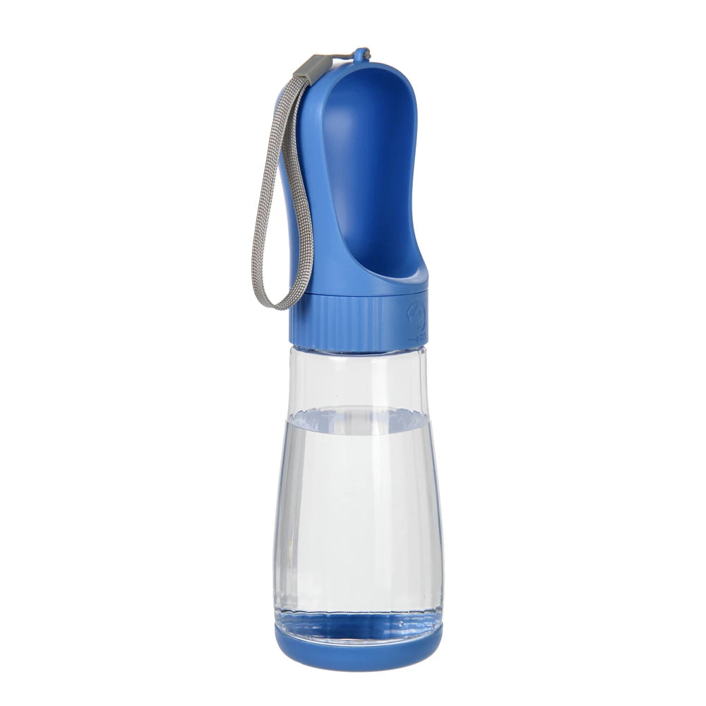 Showlu Smart General pet portable water bottle with built-in bowl for easy hydration during outdoor walks.