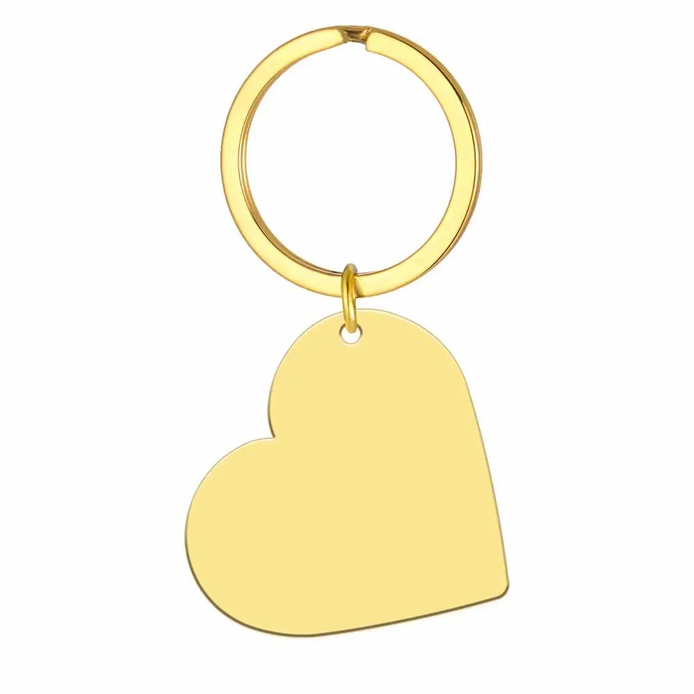 Personalized couple keychain with custom photo by Showlu Smart, featuring a photo of a couple engraved on a metal keyring.