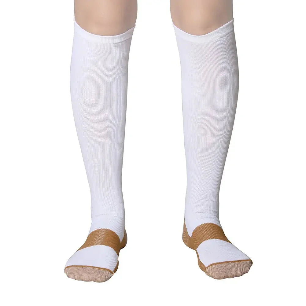 Showlu men's knee-high compression golf socks made of nylon, designed for comfort and support during sports and outdoor activities.