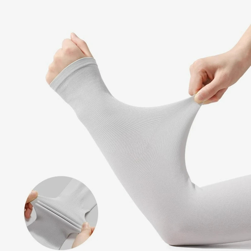 Showlu Smart General cooling arm sleeves with UV sun protection, made of lightweight nylon fabric in black for outdoor sun protection.