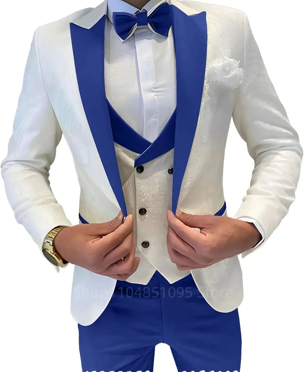 Men's formal jacquard suit by Showlu Fashion, 3-piece set with blazer, vest, and pants featuring peak lapel for business or wedding attire.