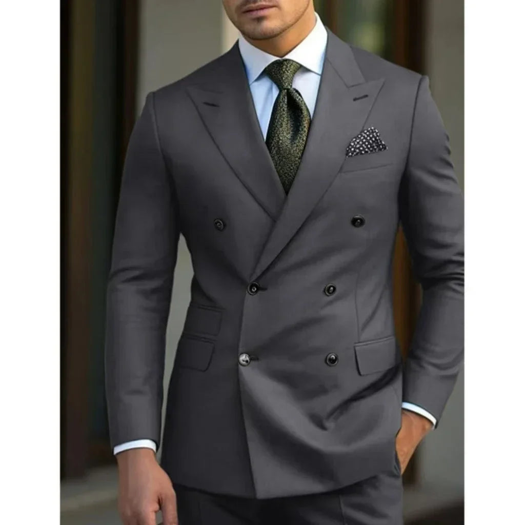 Men's 2-piece suit set with slim high-quality jackets, pointed collar, peak lapel, suitable for wedding or summer beach occasions.