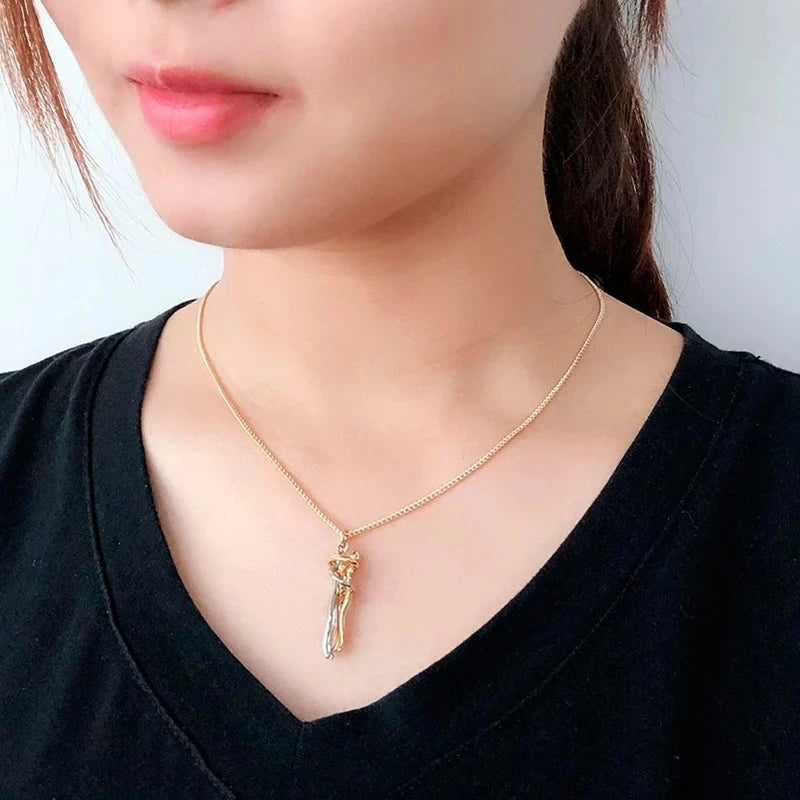 Fashion hugging necklace jewelry choker with hug pendant, stylish chain for men and women, romantic gift idea