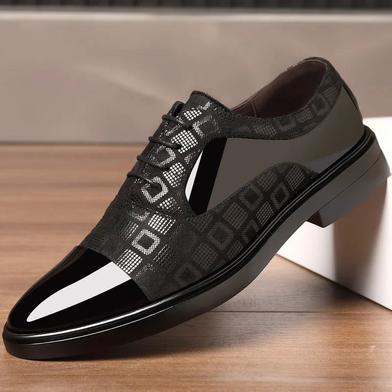 Showlu Fashion Men's patent leather dress shoes with pointed toes, formal oxford style, sleek and polished for elegant occasions.