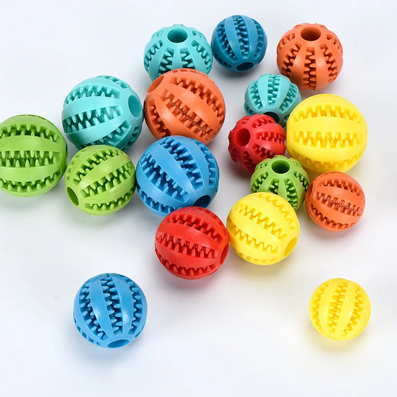 Showlu Smart General interactive rubber dog chew ball with treat dispenser, designed for teeth cleaning and puppy training.