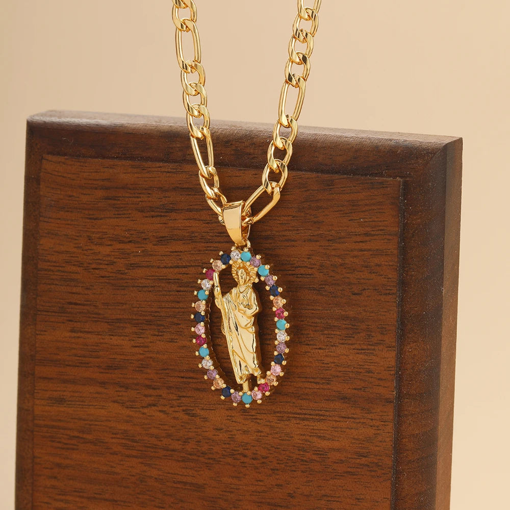 Colorful zircon necklace by Showlu Fashion, featuring a fashionable, lightweight, and versatile Madonna-inspired design.